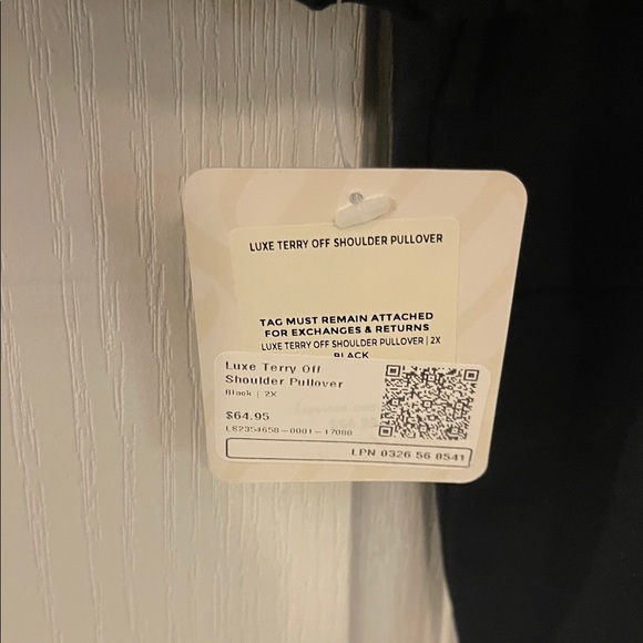 Amazing Fabletics terry off shoulder Black Women's Pullover. Size 2X NWT - Picture 2 of 5